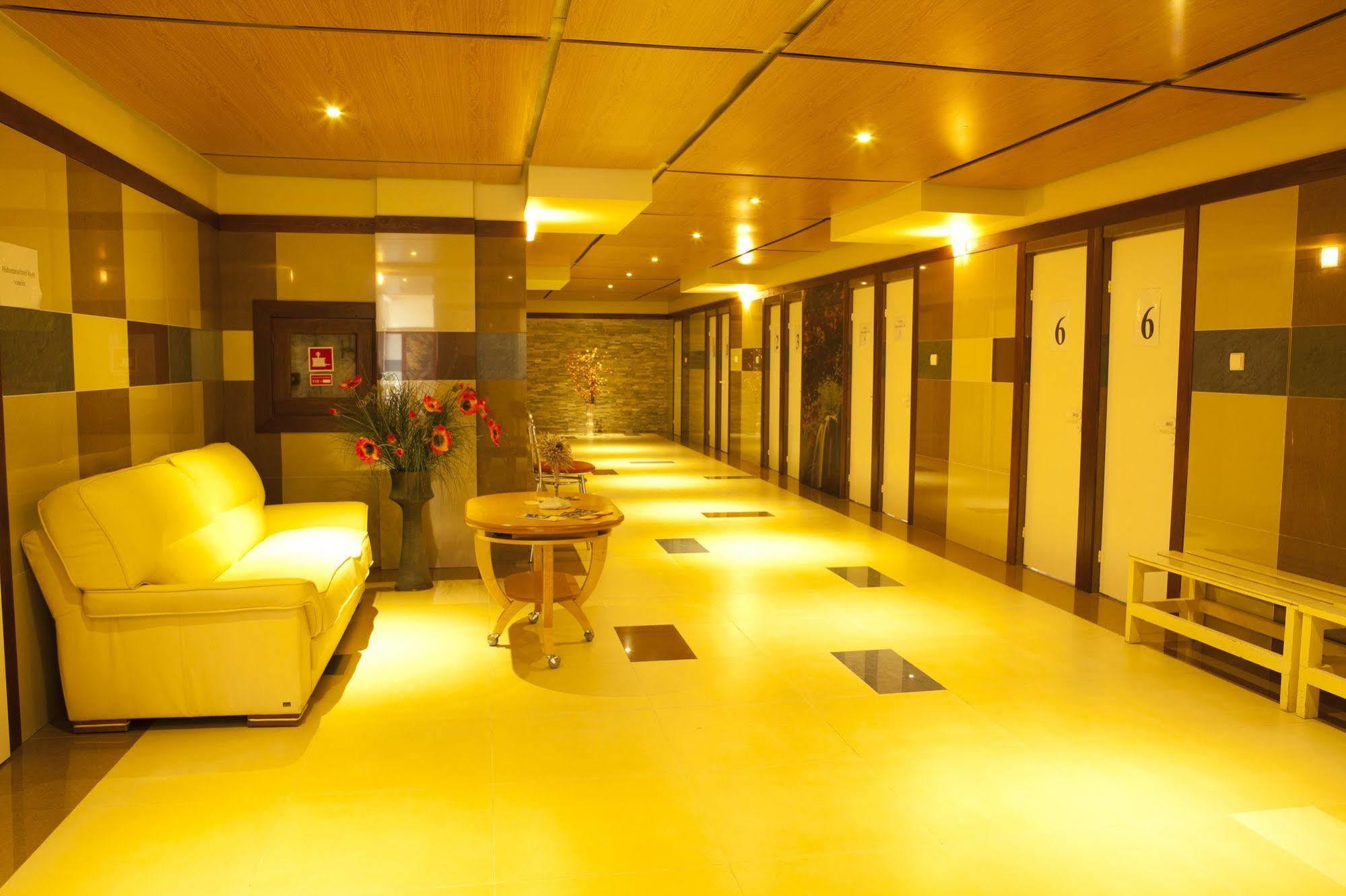 Health & Wellness Center Energetikas Hotel Šventoji Buitenkant foto